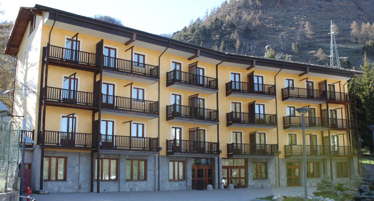 Casalpina Don Barra Hotel Pragelato Exterior photo